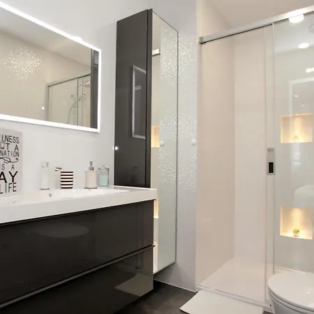 Luxury Ma&ro With Heated , Private Pool