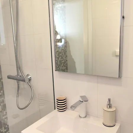 Luxury Ma&ro With Heated , Private Pool Apartment Kastela