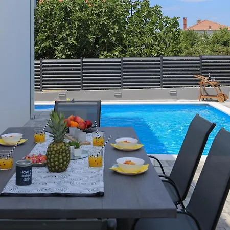 Luxury Ma&ro With Heated , Private Pool Kastela